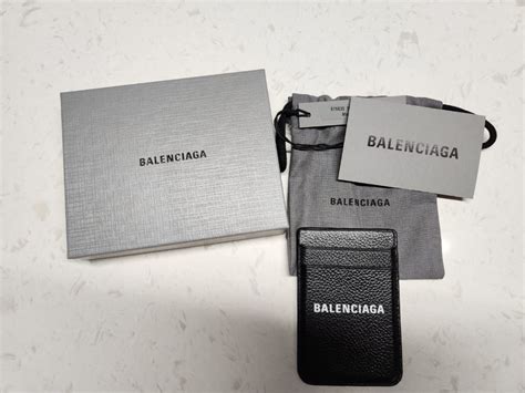 balenciaga mens wallet|balenciaga magsafe wallet.